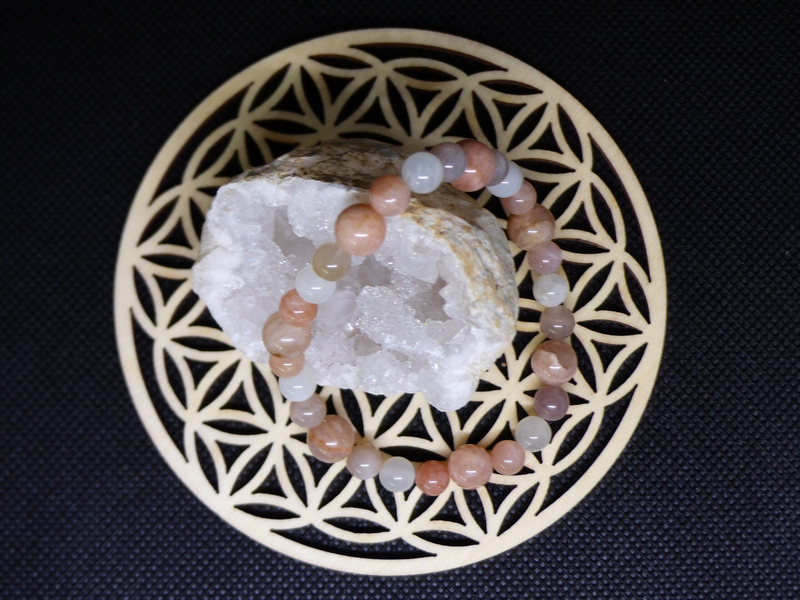 Bracelet Pierre de Lune "Équilibre, Intuition et Féminin sacré" – Image 2